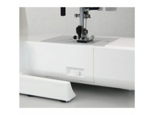 Швейная машина Janome DC 2030