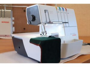Оверлок Bernina Bernette b64
