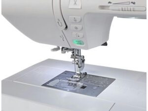 Швейная машина Elna eXcellence 680
