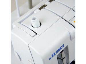 Оверлок Juki MO-680