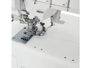 Распошивальная машина Janome CoverPro 3000 Professional