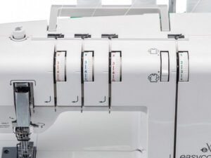 Распошивальная машина Elna eXtend Easycover