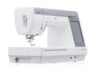Швейная машина Janome Memory Craft 9450QCP