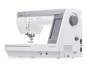 Швейная машина Janome Memory Craft 9450QCP