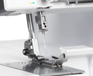 Оверлок Bernina Bernette Funlock b44