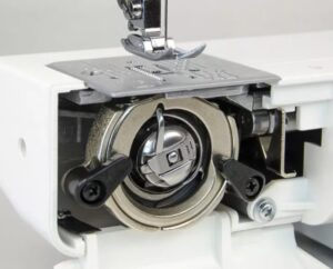 Швейная машина Janome RT 1018