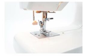 Швейная машина Janome Legend LE-30