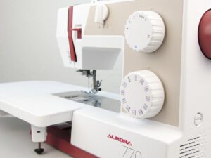 Швейная машина Aurora 770
