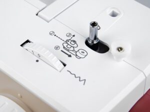 Швейная машина Aurora 770