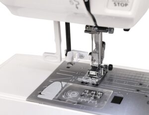 Швейная машина Janome Clio200