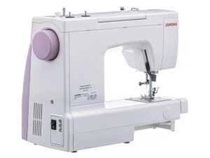 Электромеханическая швейная машина Janome HD 1015