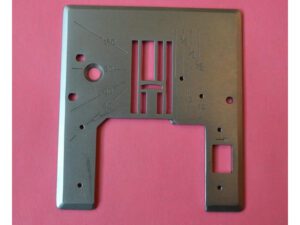 Игольная пластина Janome 9000