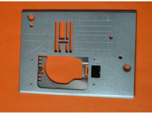 Игольная пластина Janome 11000