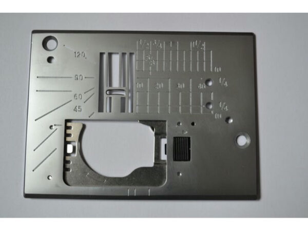 Игольная пластина Elna 740 / Janome 460