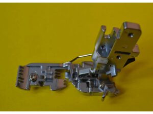 Лапкодержатель в сборе с лапкой Juki 735 / Bernina 1300DC