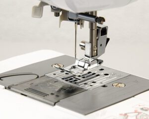 Швейная машина Brother GS 3700