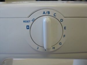 Швейная машина Janome RS2019S