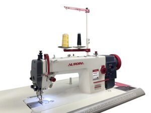 Прямострочная промышленная швейная машина с шагающей лапкой Aurora A-0302DE-CX (прямой привод)