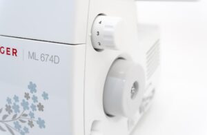 Оверлок Singer MyLock 674D