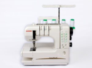 Распошивальная машина Janome CoverPro II