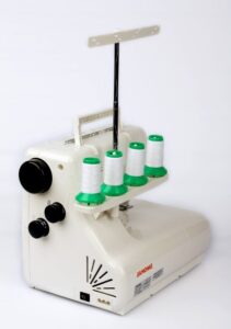 Распошивальная машина Janome CoverPro II