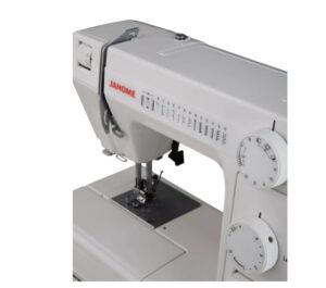 Швейная машина Janome LE-312 BIANCO