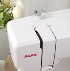 Швейная машина ALFA Avila