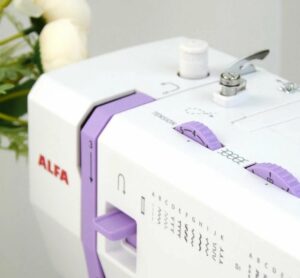 Швейная машина ALFA Moda