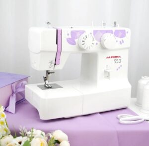 Швейная машина Aurora 550