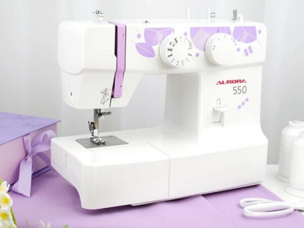 Швейная машина Aurora 550