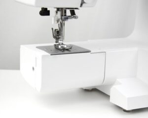 Швейная машина Aurora 830