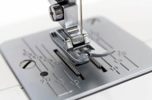 Швейная машина Janome LW-17