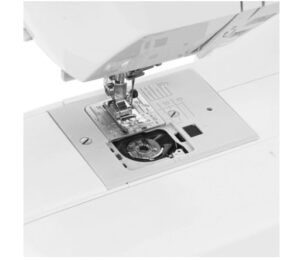 Бытовая швейная машина Janome DC 603