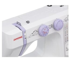 Бытовая швейная машина Janome Juno 1815