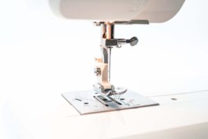 Швейная машина Janome S-19