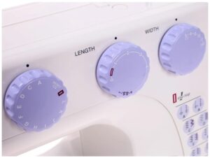 Бытовая швейная машина Janome VS 56S
