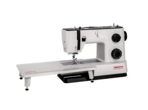 Бытовая швейная машина Necchi Q132A