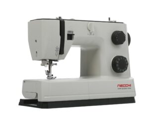 Бытовая швейная машина Necchi Q132A