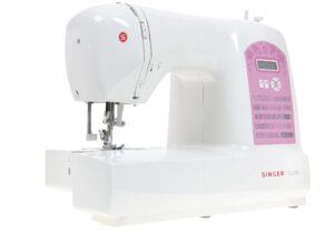 Бытовая швейная машина Singer Starlet 6699