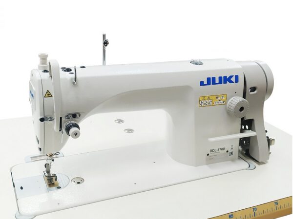 Прямострочная промышленная швейная машина DDL-8700N Juki