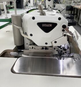 Высокоскоростной 5-ти ниточный промышленный оверлок DOLLOR P10A-5-1-D2 с утопленным столом