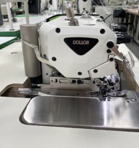 Высокоскоростной 5-ти ниточный промышленный оверлок DOLLOR P10A-5-D2 со стандартным столом