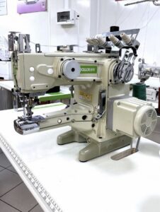 Промышленная плоскошовная машина DOLLOR O1-1500-D3