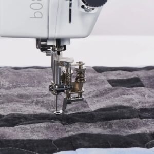 Швейная машина BERNETTE B08 STRAIGHT STITCH