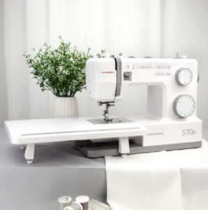 Швейная машина Aurora 570e