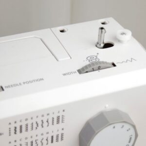 Швейная машина Aurora 570e