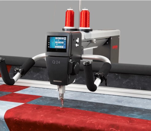 Машина для стежки Bernina Q24