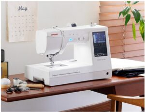 Швейно-вышивальная машина Janome Memory Craft 1000 Smoky Blue
