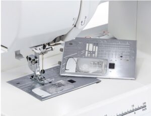 Швейно-вышивальная машина Janome Memory Craft 1000 Smoky Blue
