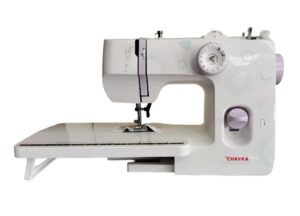 Швейная машина CHAYKA ЧАЙКА 590 в комплекте с расширительным столиком